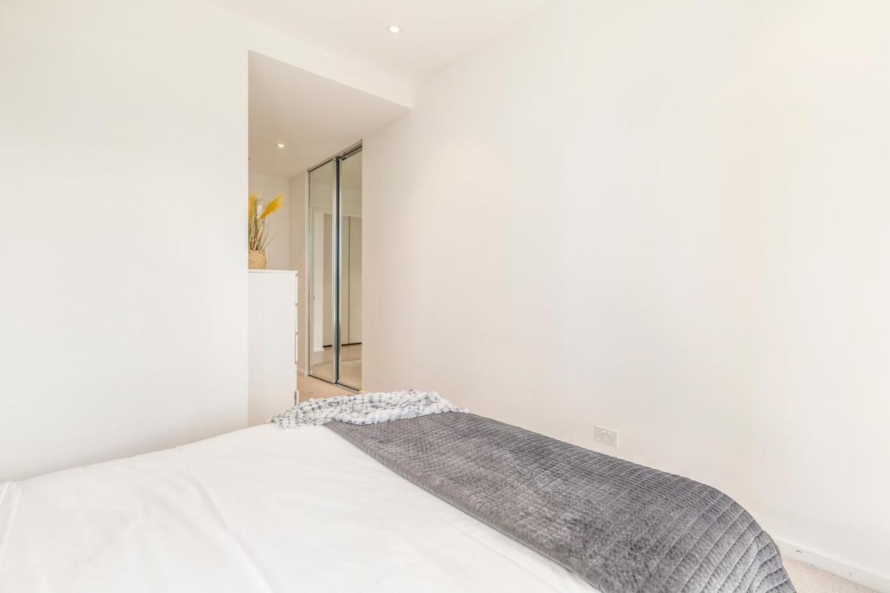 Kula Docklands Apartment Melbourne Ngoại thất bức ảnh